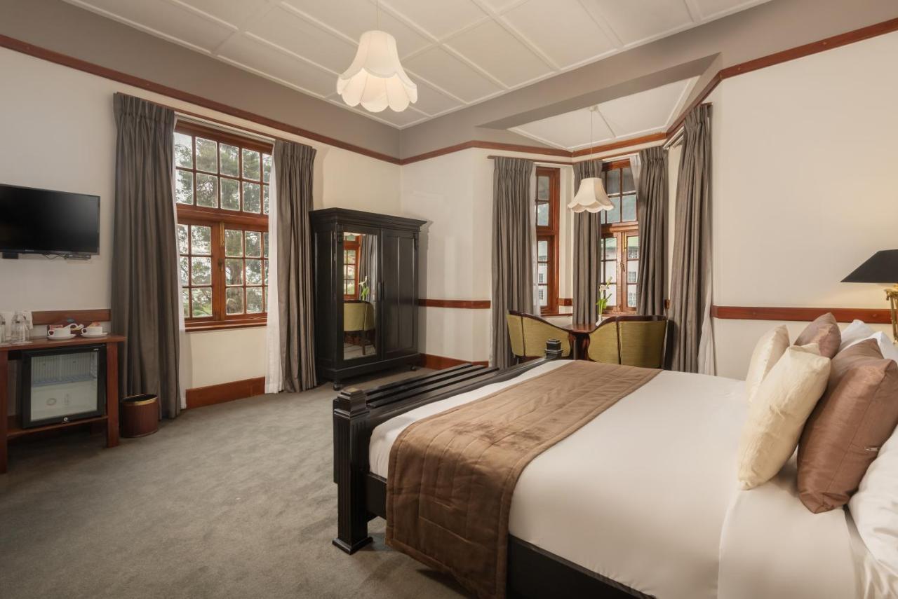 The Grand - Heritage Grand Hotel Nuwara Eliya