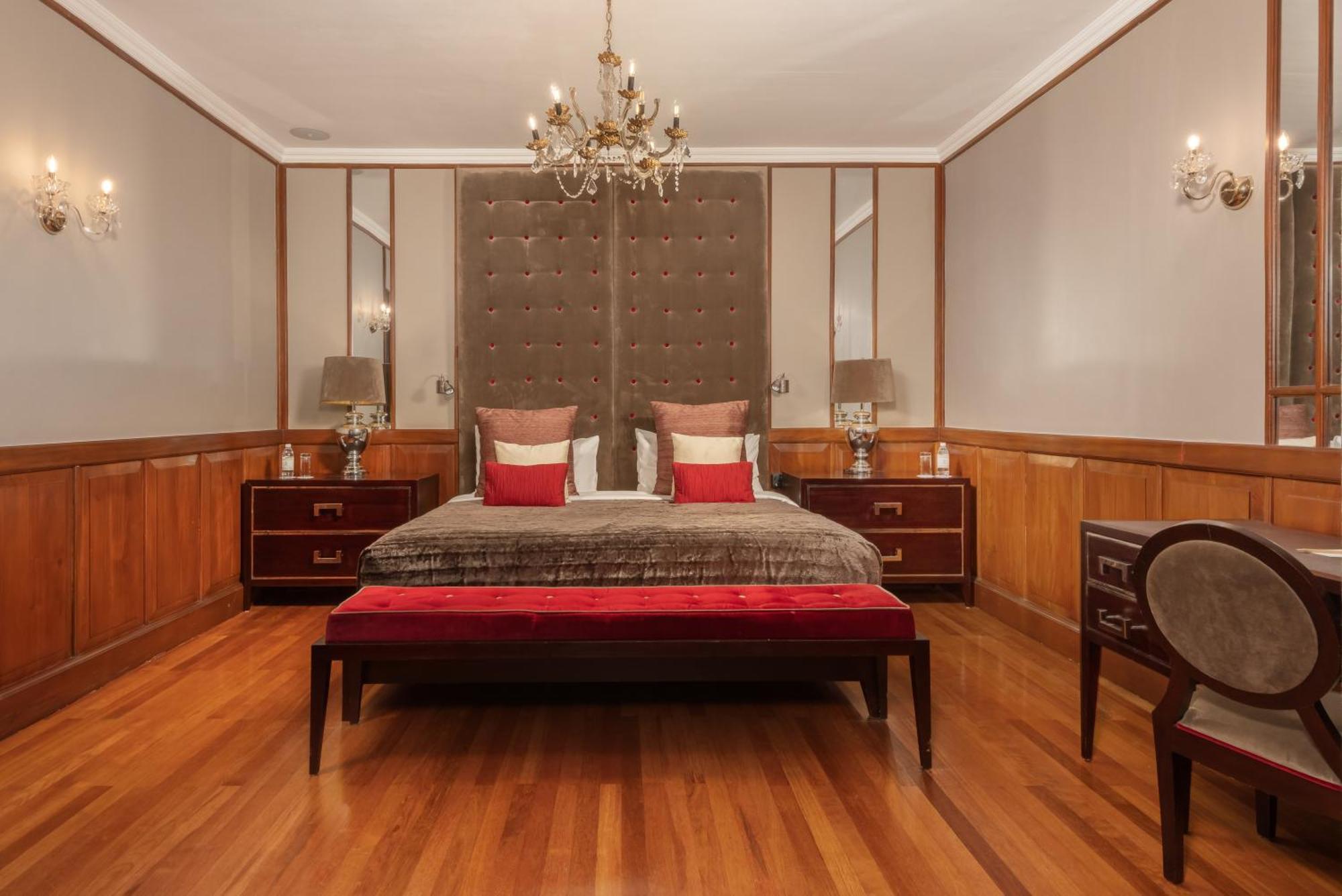 The Grand - Heritage Grand Hotel Nuwara Eliya